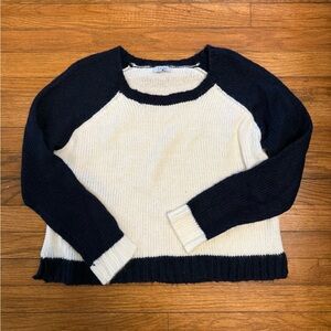 Tobi Navy and Cream Crew Neck Boxy Sweater